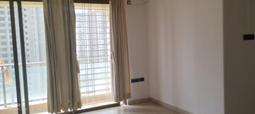 Room in 2 BHK Apartment at Satellite Tower, Goregaon East – for Rent