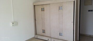 Master Bedroom in 2 BHK Apartment at Satellite Tower, Goregaon East – for Rent