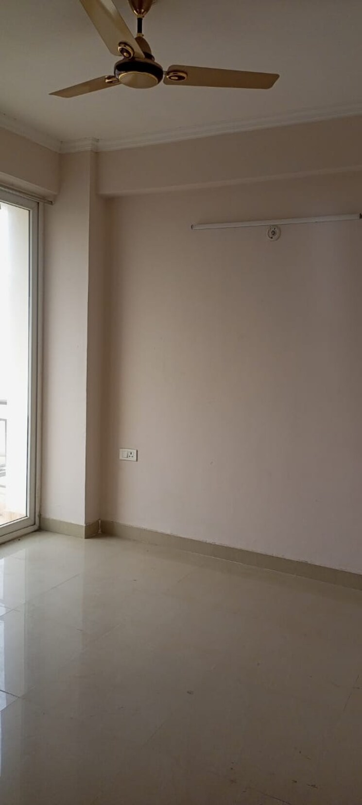 Room, amrapali-golf-homes 3 Bedroom 1115 Sq.Ft. Apartment In Sector 4 Greater Noida Greater Noida 8241312