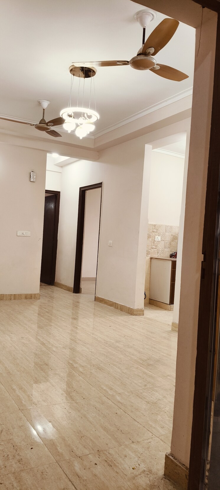 Room, amrapali-golf-homes 3 Bedroom 1115 Sq.Ft. Apartment In Sector 4, Greater Noida Greater Noida 8241325