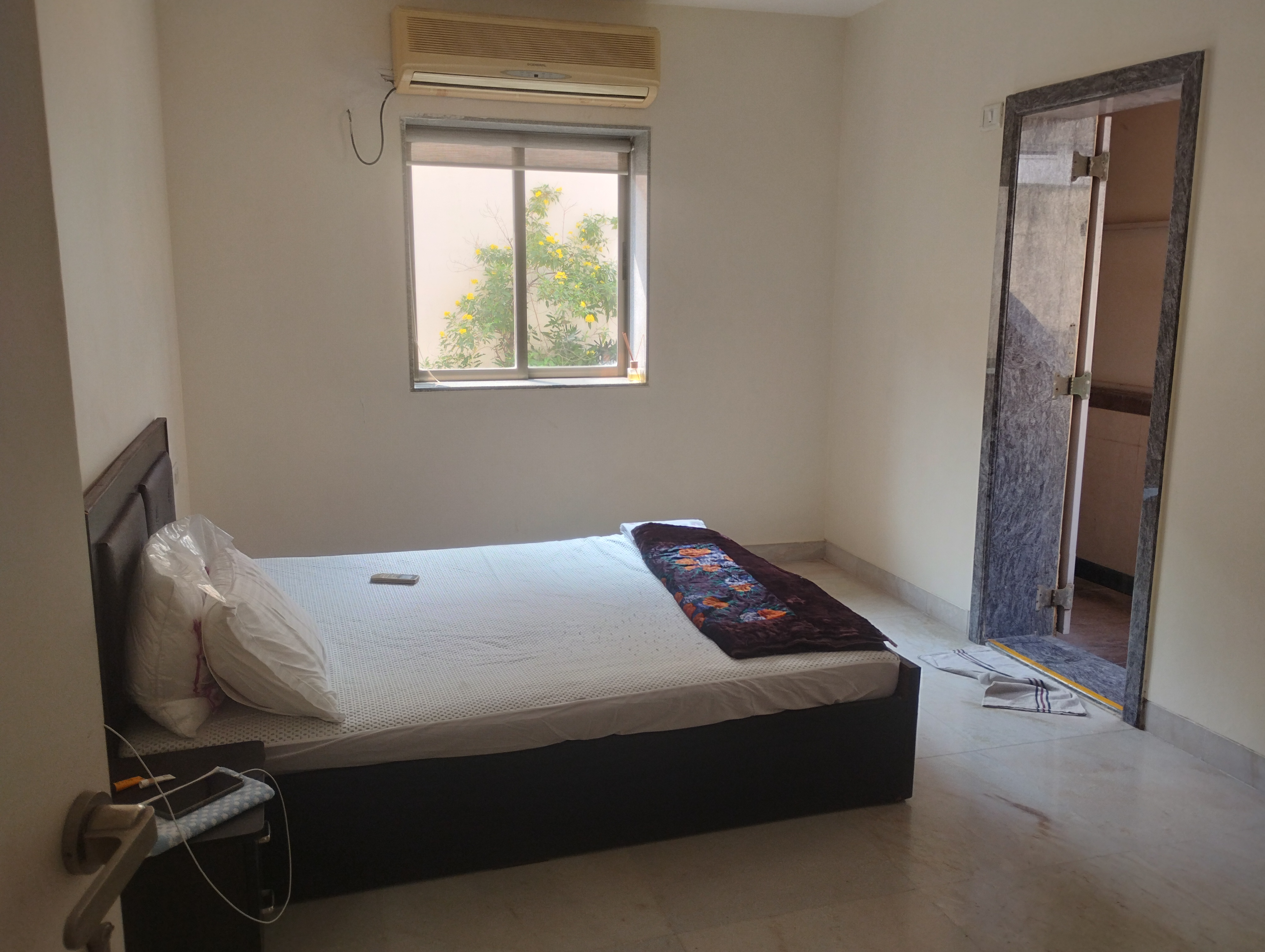2 BHK + Extra Room Apartment For Sale in Bldg On Request