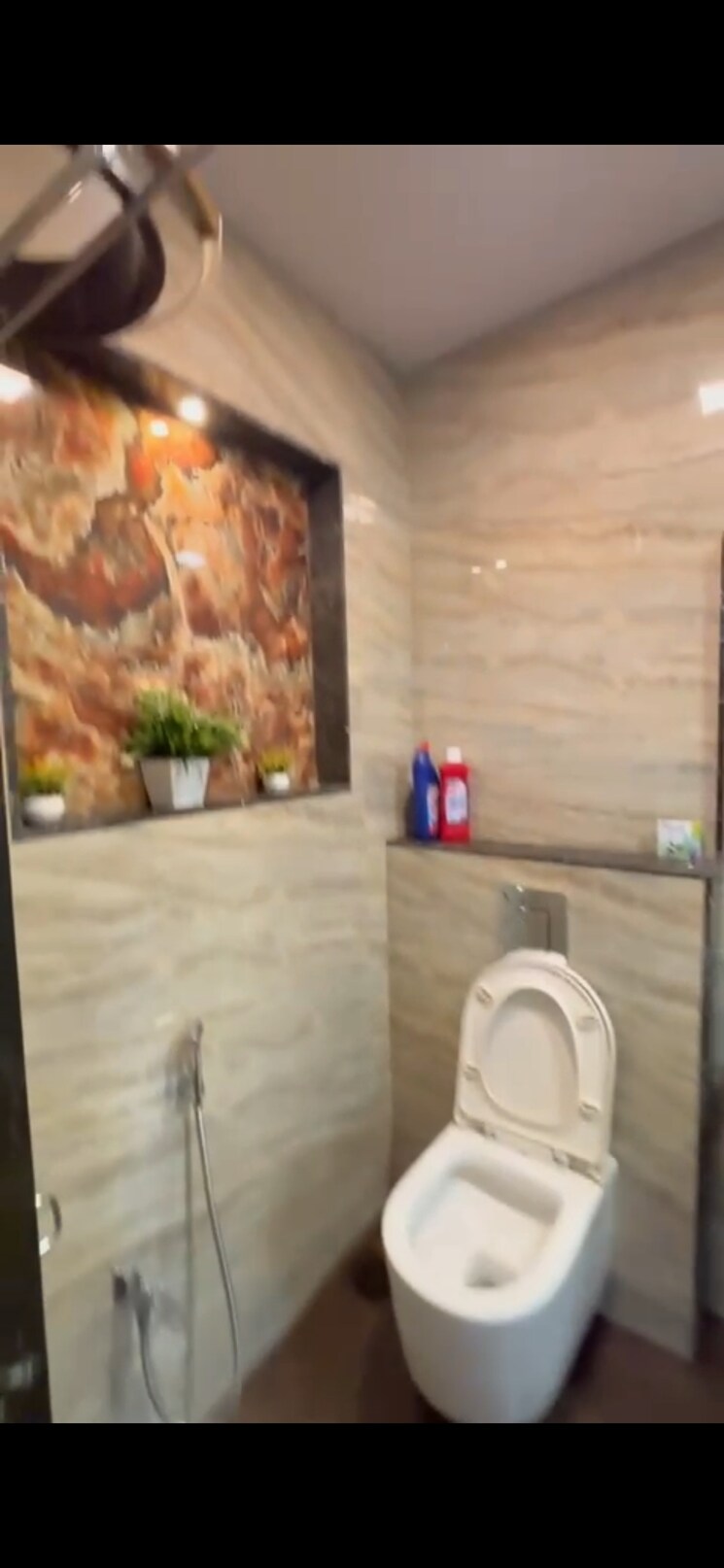 Bathroom, lake-home 2.5 Bedroom 1010 Sq.Ft. Apartment In Powai Mumbai 8241396