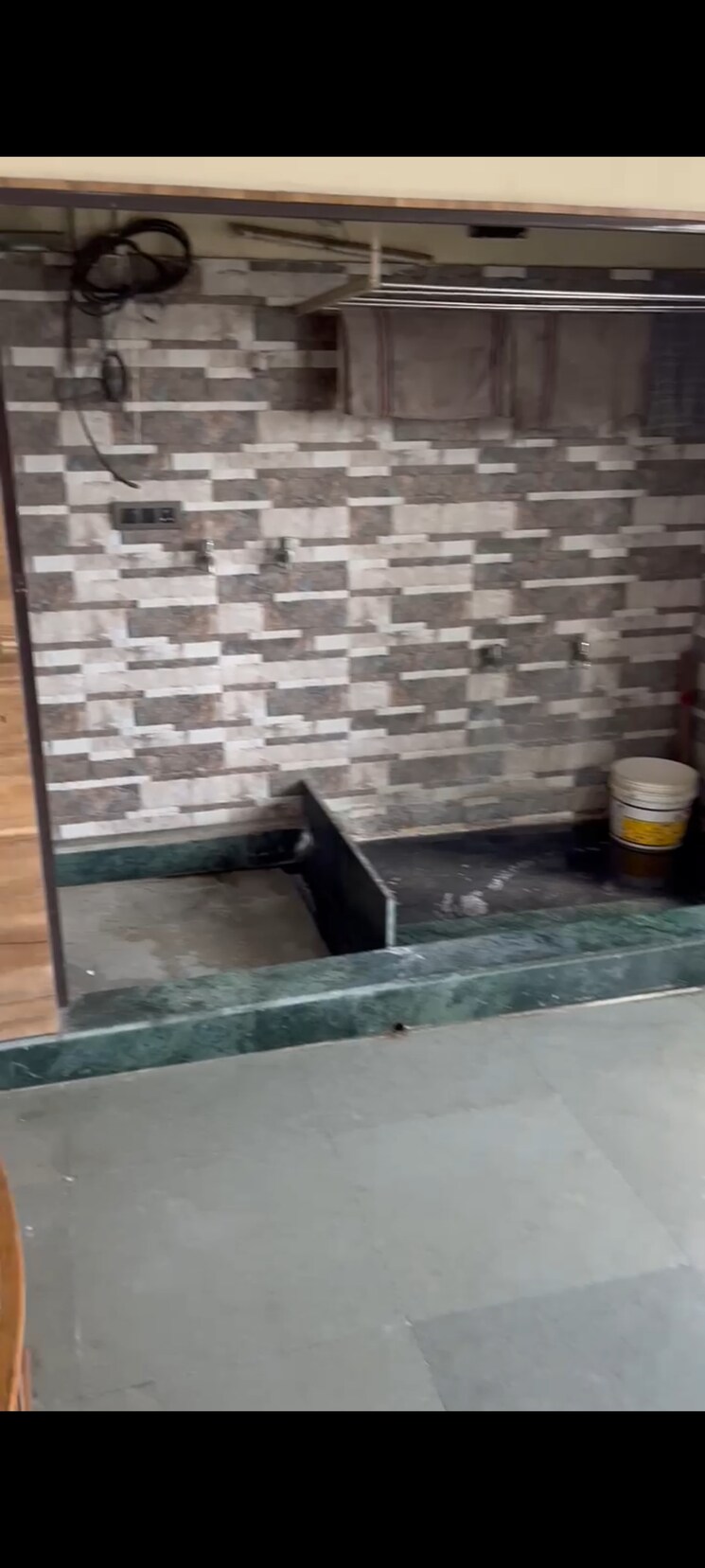  Parking, shree-laxmi-park-1 2 Bedroom 900 Sq.Ft. Apartment In Vartak Nagar Thane 8241393