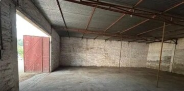 Commercial Warehouse 2000 Sq.Yd. For Rent in Aliganj Lucknow  8241435