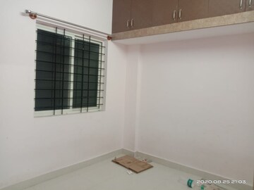 Room in 1 BHK Builder Floor at Hsr Layout – for Rent