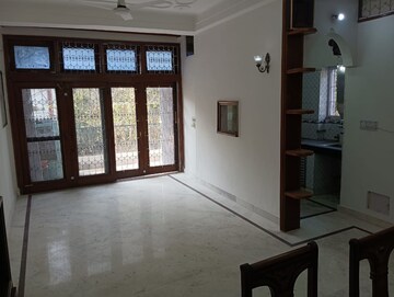 Room in 2 BHK Builder Floor at East Of Kailash – for Rent