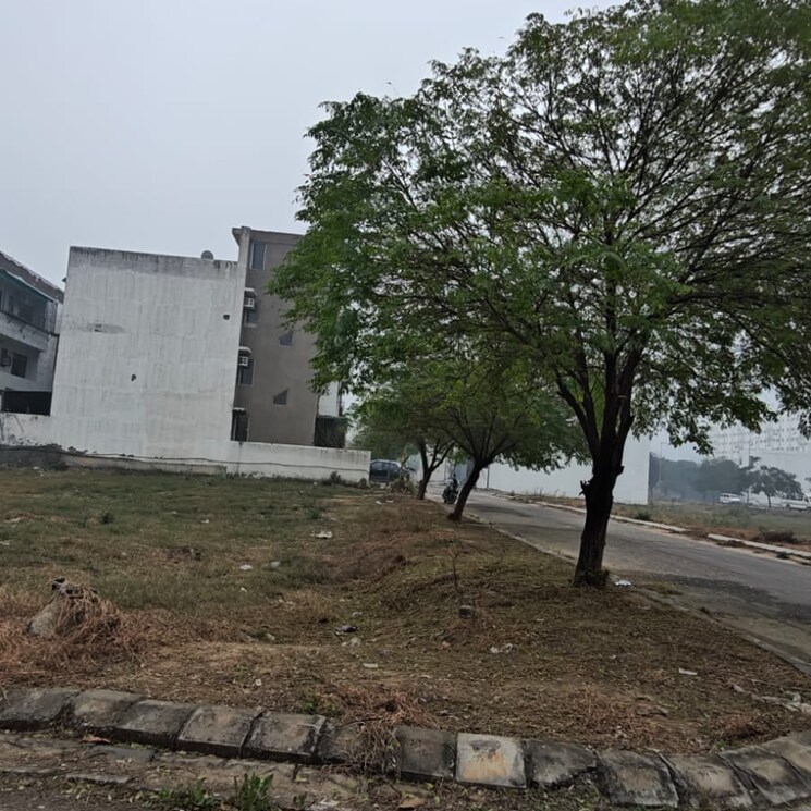 undefined, aditya-world-city-residences  135 Sq.Yd. Plot In Shahpur Bamheta Ghaziabad 8241513