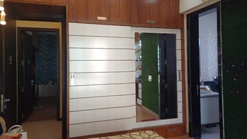 Room in 3 BHK Apartment at Thane West – for Sale