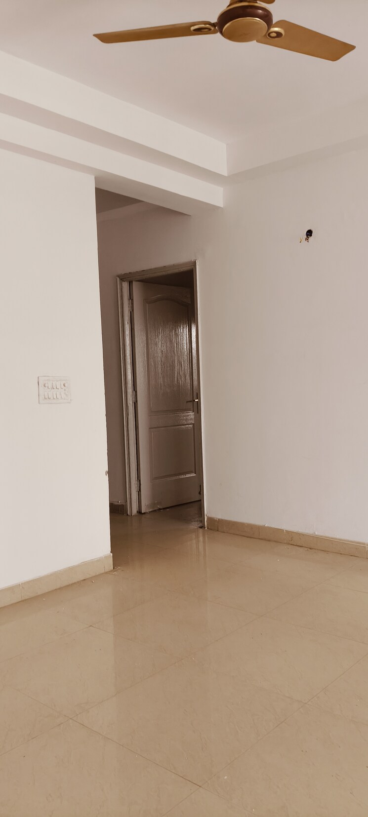 Room, gardenia-golf-city 3 Bedroom 1550 Sq.Ft. Apartment In Sector 75 Noida 8241522