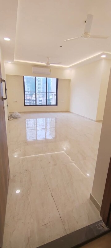 2 BHK Apartment For Rent in Geetanjali CHS Goregaon West Goregaon West Mumbai  8241533