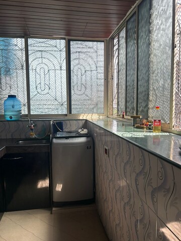 Kitchen in 1 BHK Apartment at Sanpada – for Rent