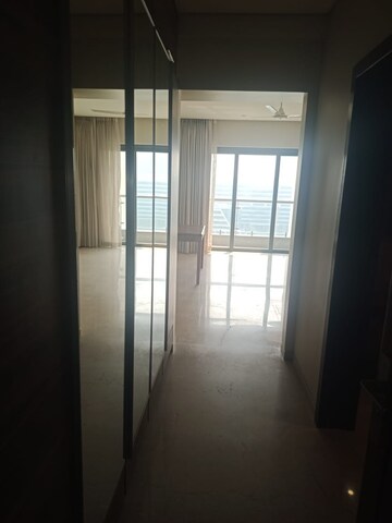 Room in 4 BHK Apartment at Sunteck Signia Pearl, Bandra Kurla Complex – for Sale