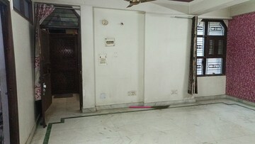 Living Room in 3 BHK Builder Floor at Vaishali Sector 5 – for Sale