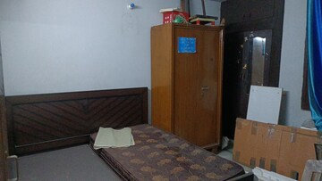 Bedroom in 3 BHK Builder Floor at Vaishali Sector 5 – for Sale