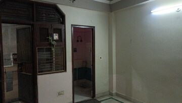 Room in 3 BHK Builder Floor at Vaishali Sector 5 – for Sale
