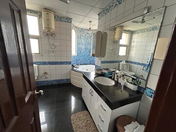 Master Bedroom in 3 BHK Apartment at Omaxe The Nile, Sector 49 – for Rent