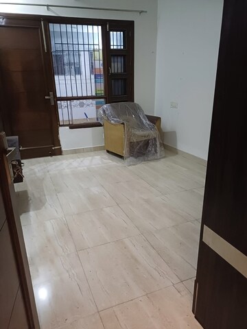 Room in 3 BHK Independent House at Dhakoli Village – for Sale