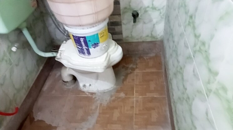 Bathroom, vaishali sector 6 2 Bedroom 860 Sq.Ft. Builder Floor In Vaishali Sector 6 Ghaziabad 8241625