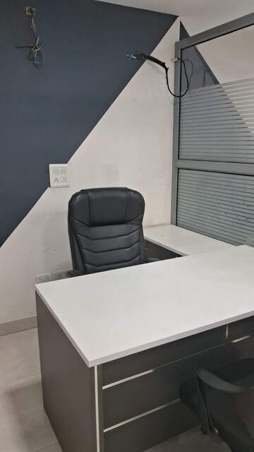 Team Area in  Office Space in IT/SEZ at Sector 27 – for Rent