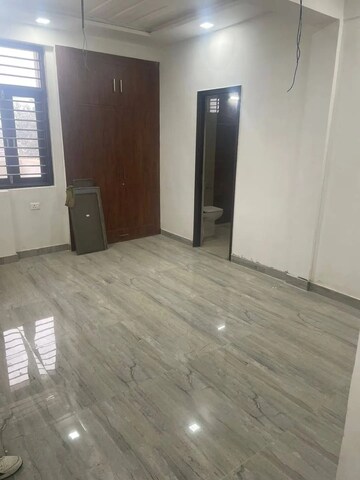 Room in 3 BHK Apartment at Bodla – for Sale