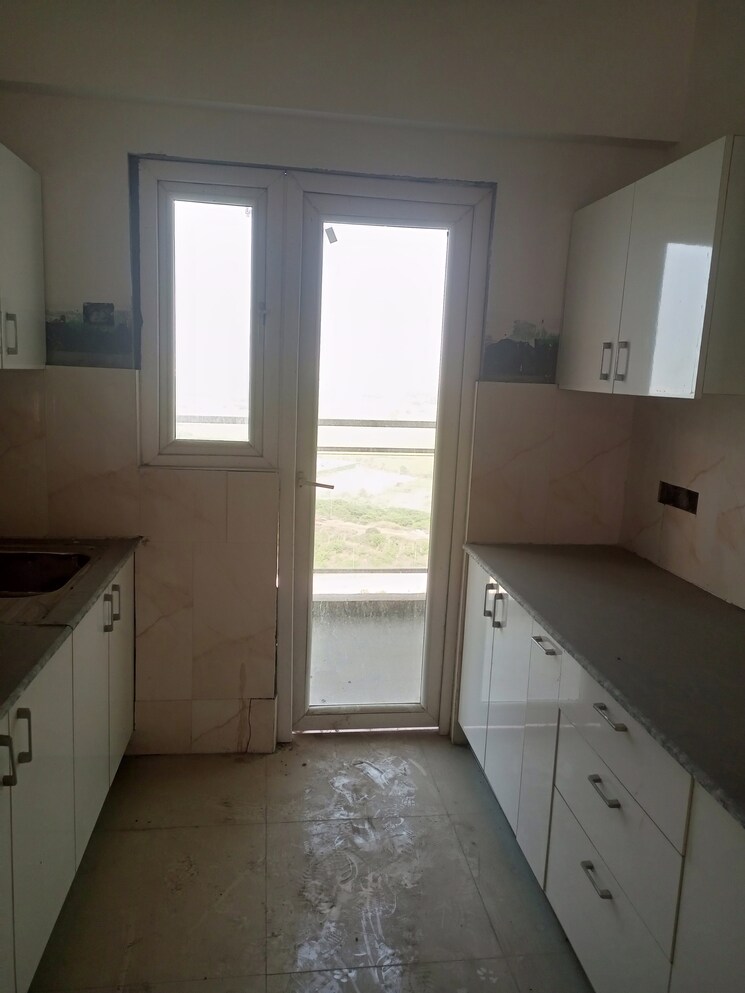 Kitchen, samridhi-luxuriya-avenue 4 Bedroom 2360 Sq.Ft. Apartment In Sector 150 Noida 8241668