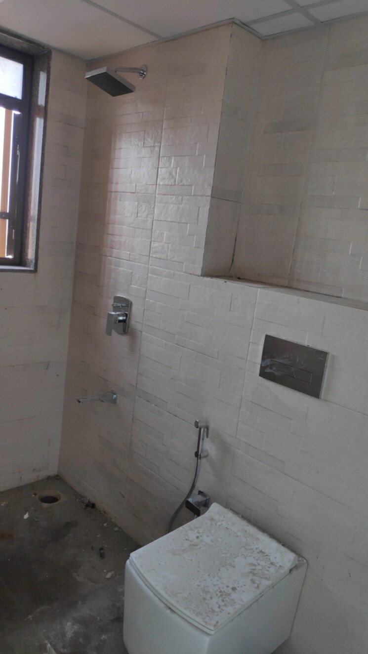 Bathroom, kanakia-silicon-valley 3 Bedroom 1450 Sq.Ft. Apartment In Powai Mumbai 8241665