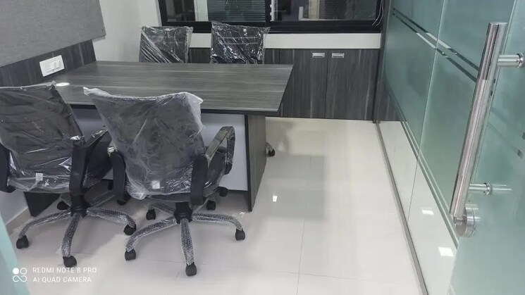 Team Area, squarefeet-centrum Commercial Office Space 400 Sq.Ft. In Wagle Industrial Estate Thane 8241684