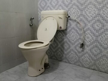 Bathroom in 3 BHK Apartment at Panchsheel Vihar – for Rent