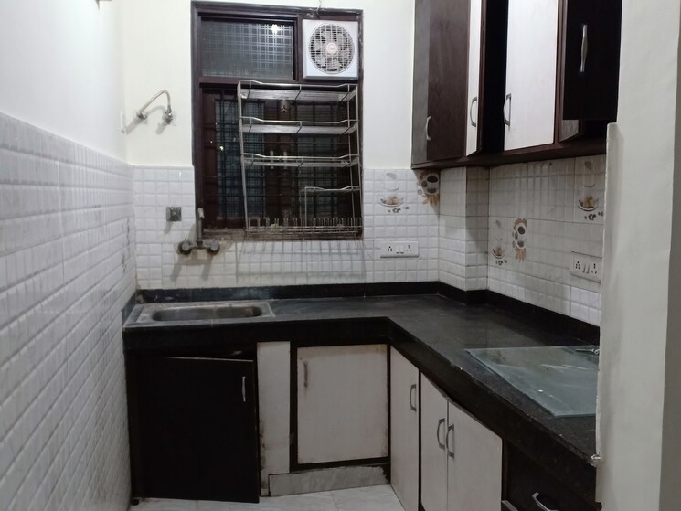 Kitchen, panchsheel vihar 3 Bedroom 1150 Sq.Ft. Apartment In Panchsheel Vihar Delhi 8241680
