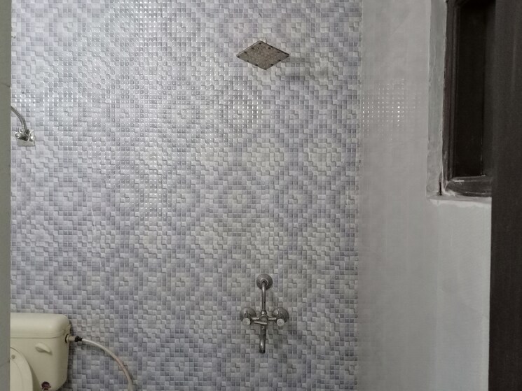 Bathroom, panchsheel vihar 3 Bedroom 1150 Sq.Ft. Apartment In Panchsheel Vihar Delhi 8241680