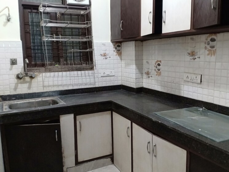 Kitchen, panchsheel vihar 3 Bedroom 1150 Sq.Ft. Apartment In Panchsheel Vihar Delhi 8241680
