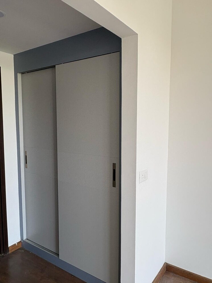 Room, dlf-garden-city-independent-floors 3 Bedroom 1800 Sq.Ft. Apartment In Sector 92 Gurgaon 8241713