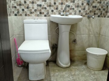 Bathroom in 3 BHK Apartment at Malviya Nagar – for Rent