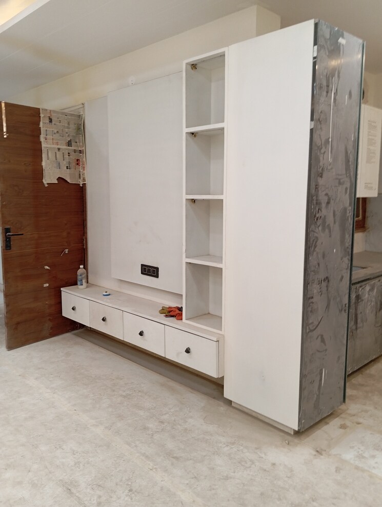 Kitchen, krishna nagar 4 Bedroom 180 Sq.Yd. Builder Floor In Krishna Nagar Delhi 8241734