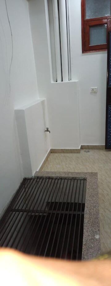 Bathroom in 2 BHK Apartment at Amrapali Village ii, Nyay Khand – for Sale