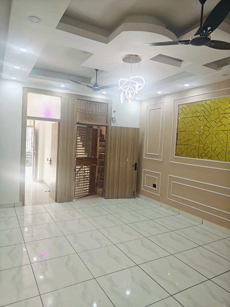 Living Room, amrapali-village-ii 2 Bedroom 1425 Sq.Ft. Apartment In Nyay Khand Ghaziabad 8241731