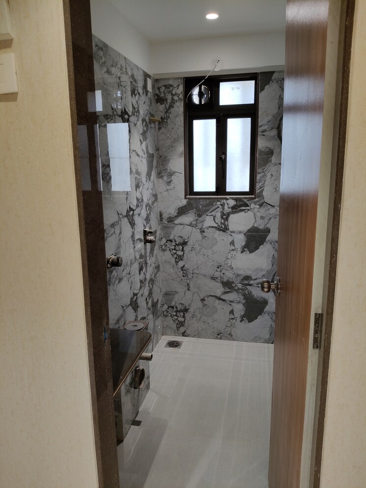 Bathroom, sayba-crystal 1 Bedroom 437 Sq.Ft. Apartment In Kurla Mumbai 8241736