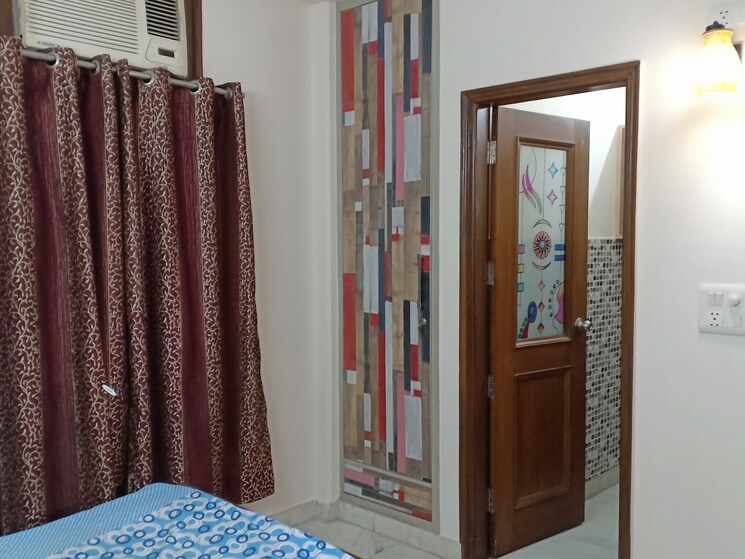 Bedroom, khirki extension 1 RK 400 Sq.Ft. Apartment In Khirki Extension Delhi 8241750