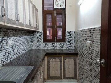 Kitchen in 2 BHK Apartment at Khirki Extension – for Rent