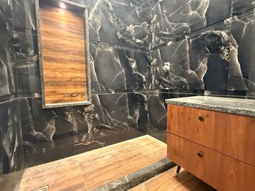 Kitchen in 3 BHK Builder Floor at M3M Atrium, Sector 57 – for Sale