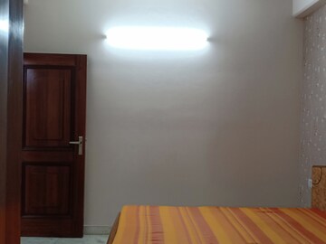 Room in 3 BHK Apartment at Khirki Extension – for Rent