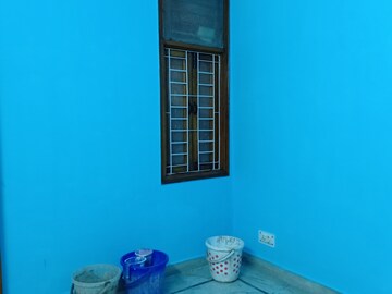 Room in 2 BHK Apartment at Khirki Extension – for Rent