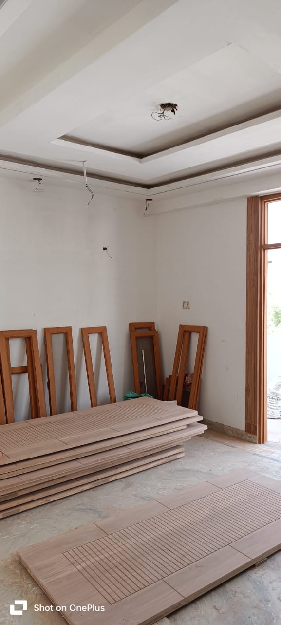 3 BHK + Pooja Room 1800 Sq.Ft. Apartment in Rajhans Apartments