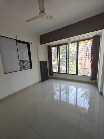 Room in 2 BHK Apartment at Nerul – for Sale