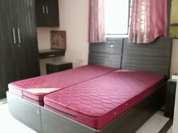 Bedroom in 2 BHK Apartment at Saket – for Rent