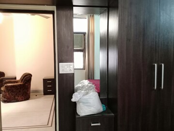 Bedroom in 2 BHK Apartment at Saket – for Rent