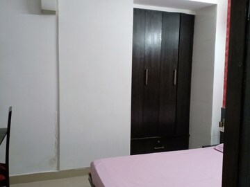 Room in 2 BHK Apartment at Saket – for Rent