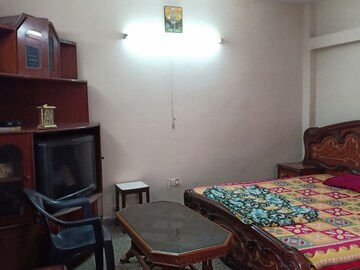 Bedroom in 1 RK Apartment at Saket – for Rent