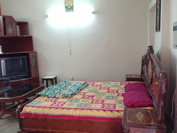 Bedroom in 1 RK Apartment at Saket – for Rent