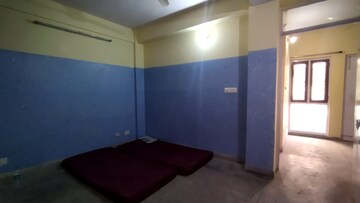 Room in 1 BHK Apartment at Molarband – for Rent